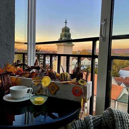 Riva Parking Garaza Apartament *