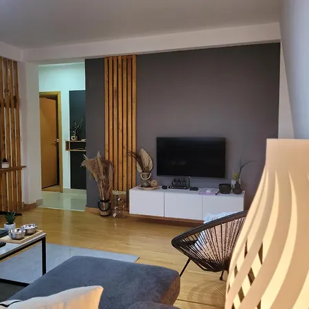 Riva Parking Garaza *