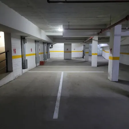 Riva Parking Garaza *