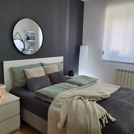 Riva Parking Garaza Apartament Kraljevo