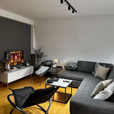 Riva Parking Garaza Apartament Kraljevo