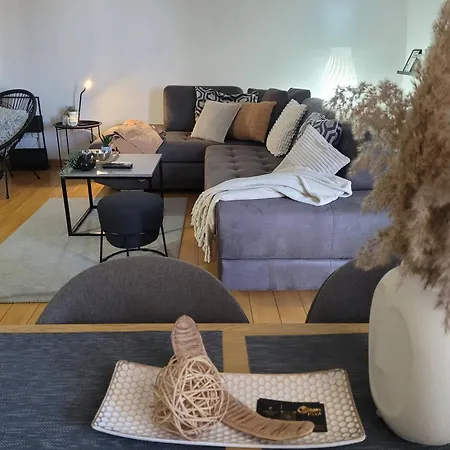 Apartament Riva Parking Garaza