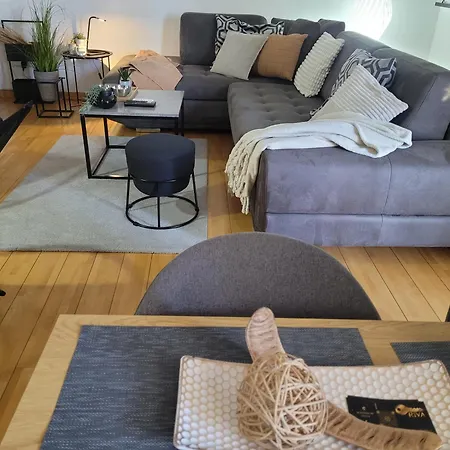 Riva Parking Garaza Apartament Kraljevo